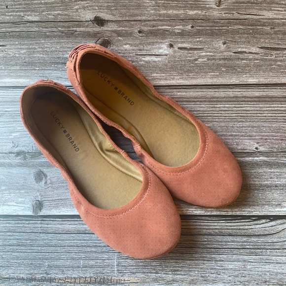 Lucky Brand Shoes - Lucky Brand Dusty Rose Suede flats size 11